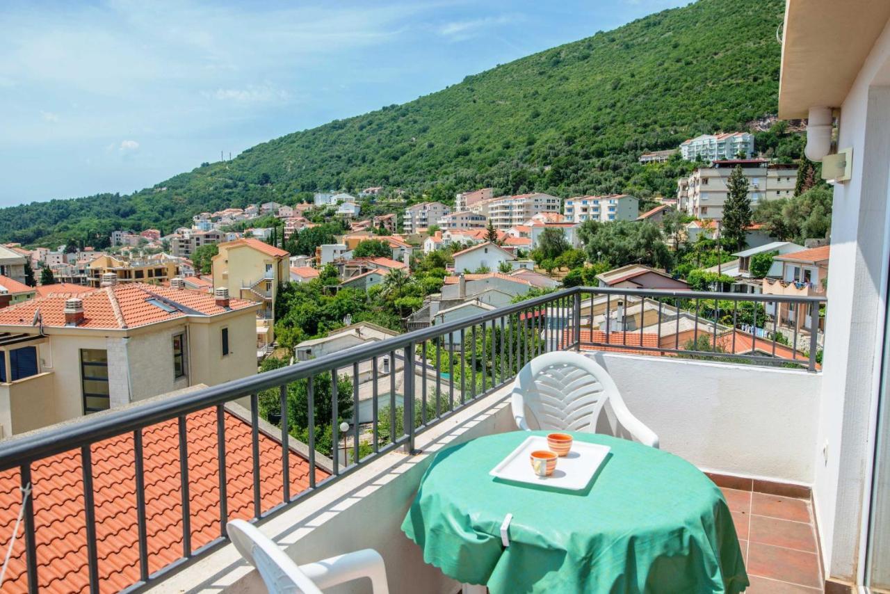 Villa Vjera Petrovac Kamer foto