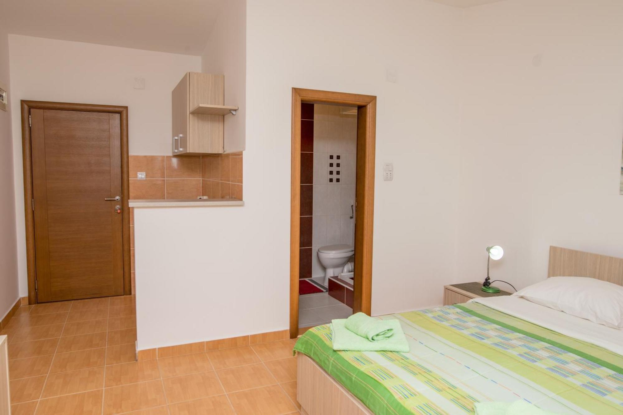 Villa Vjera Petrovac Kamer foto