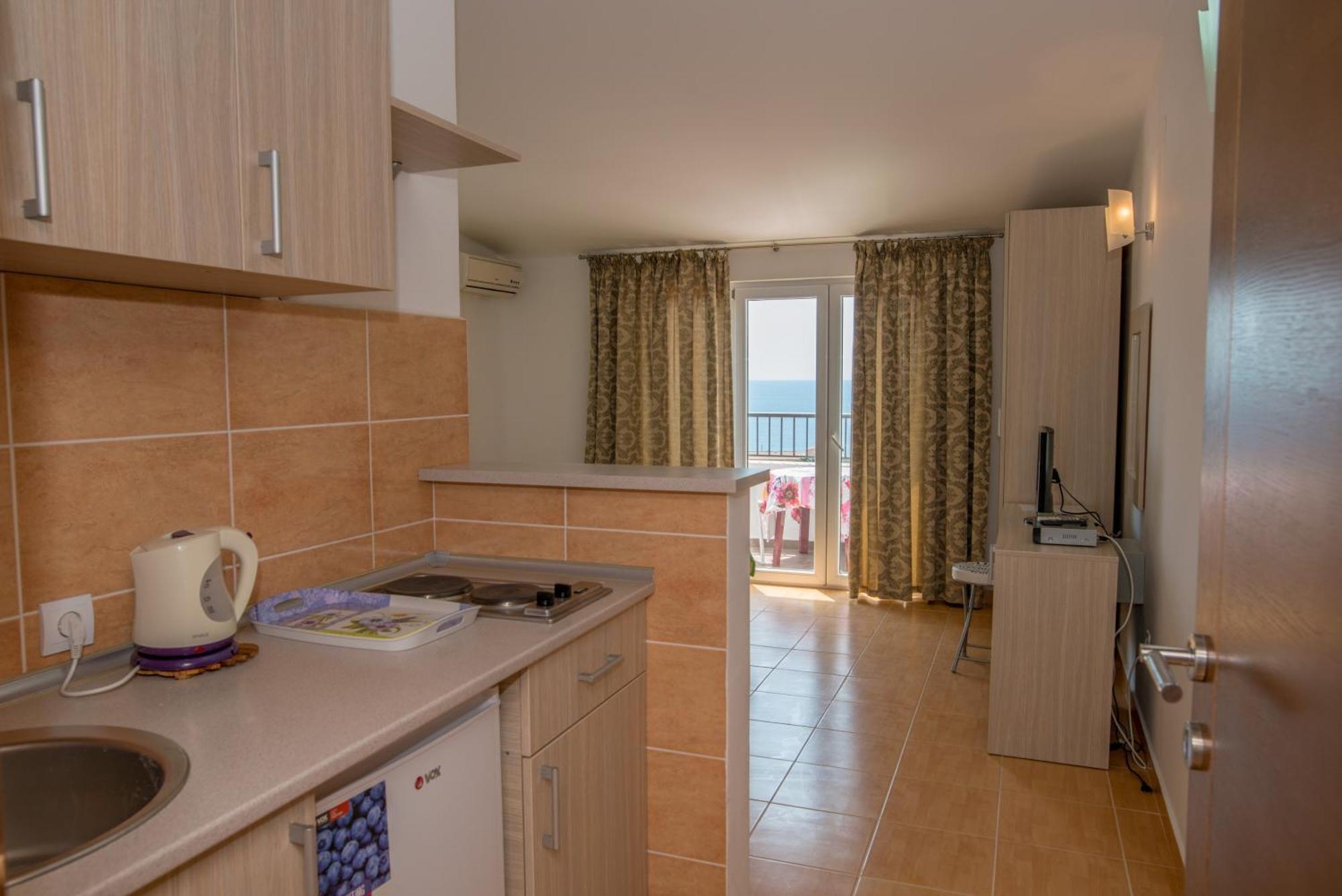 Villa Vjera Petrovac Kamer foto